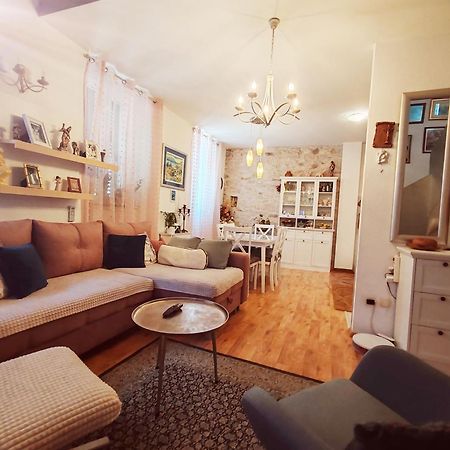Apartman Hygge Omiš Exterior foto